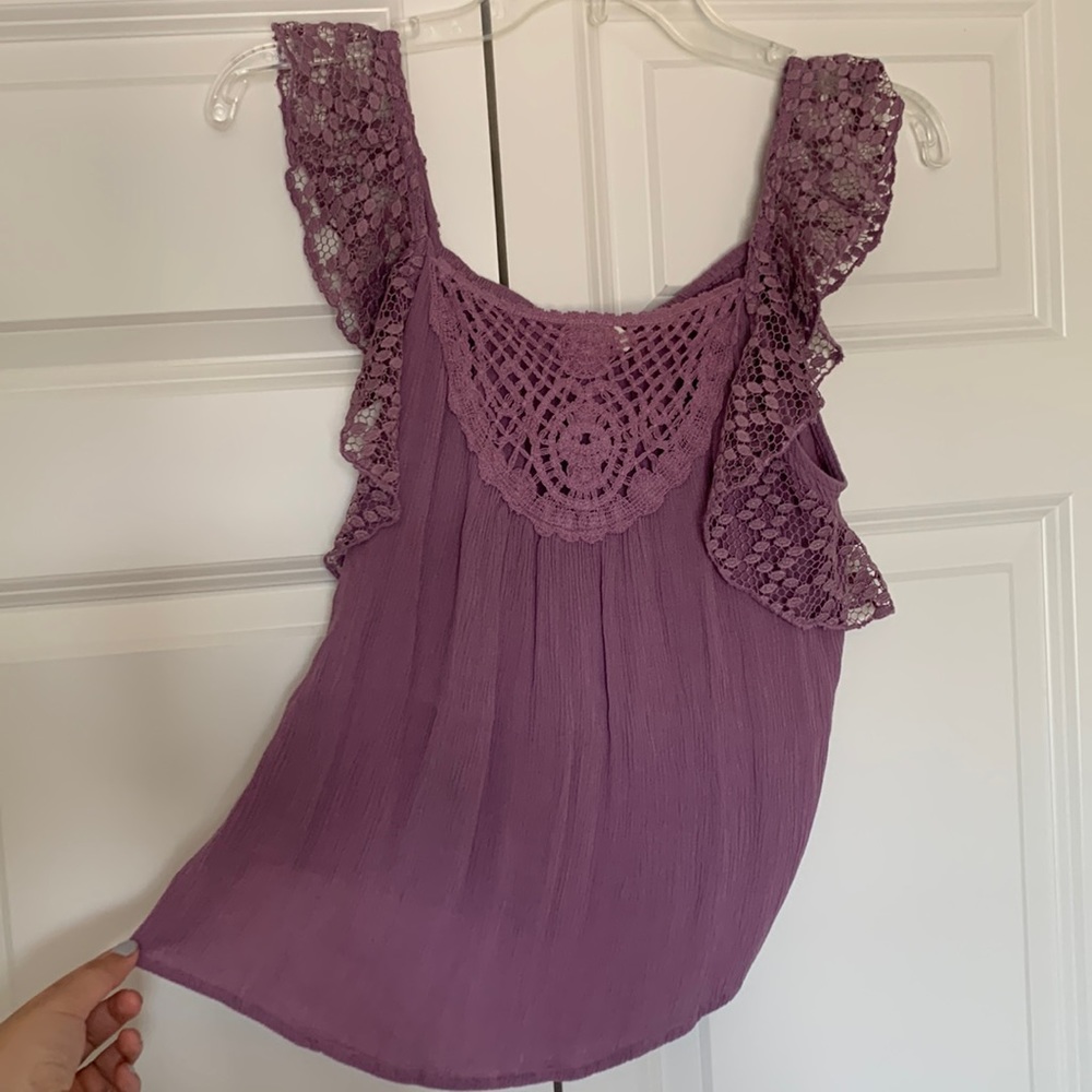 Aeropostal brand. Color: purple. Size Medium.